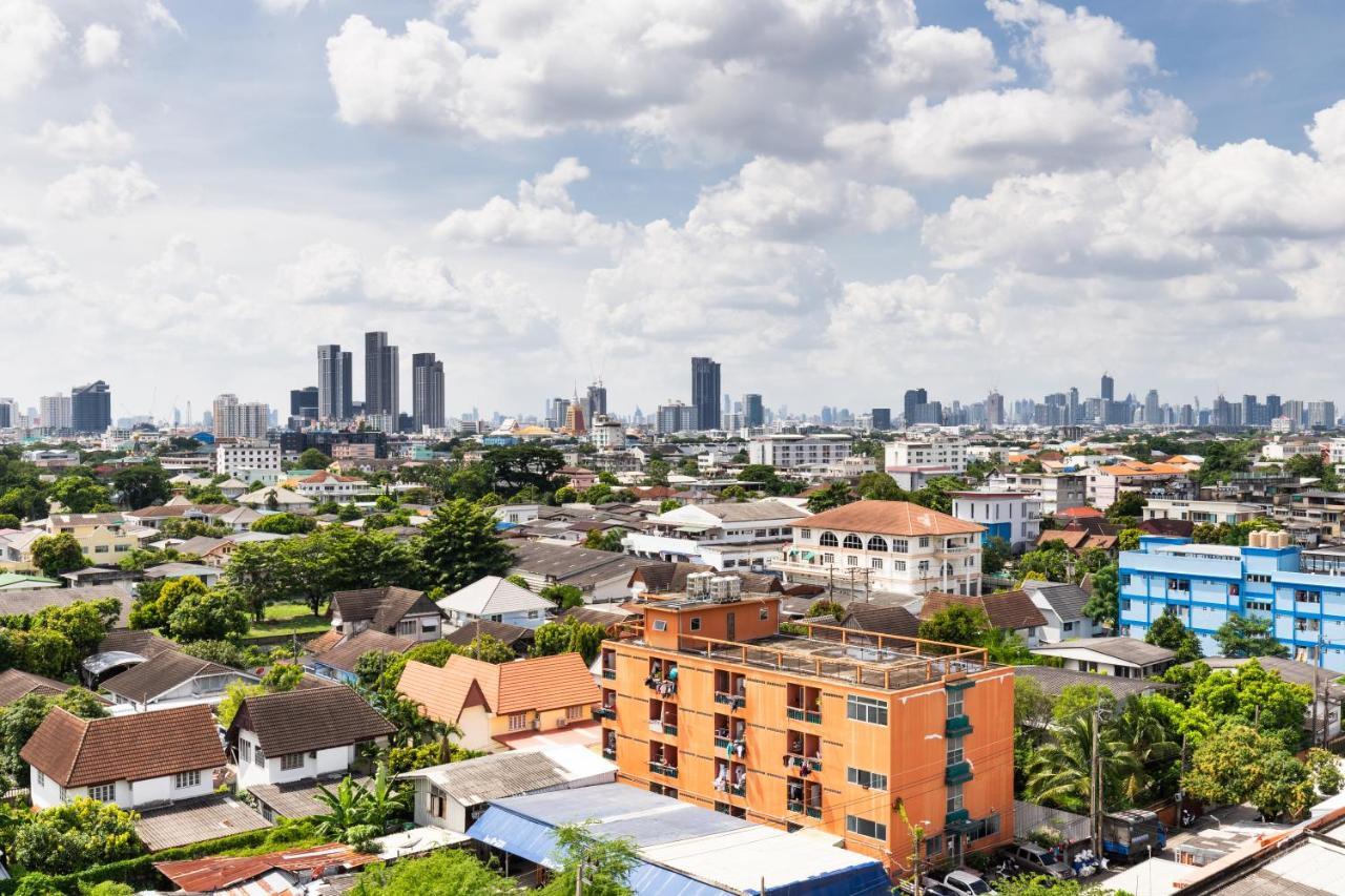 Sukhumvit 101 Hotel Bangkok Buitenkant foto