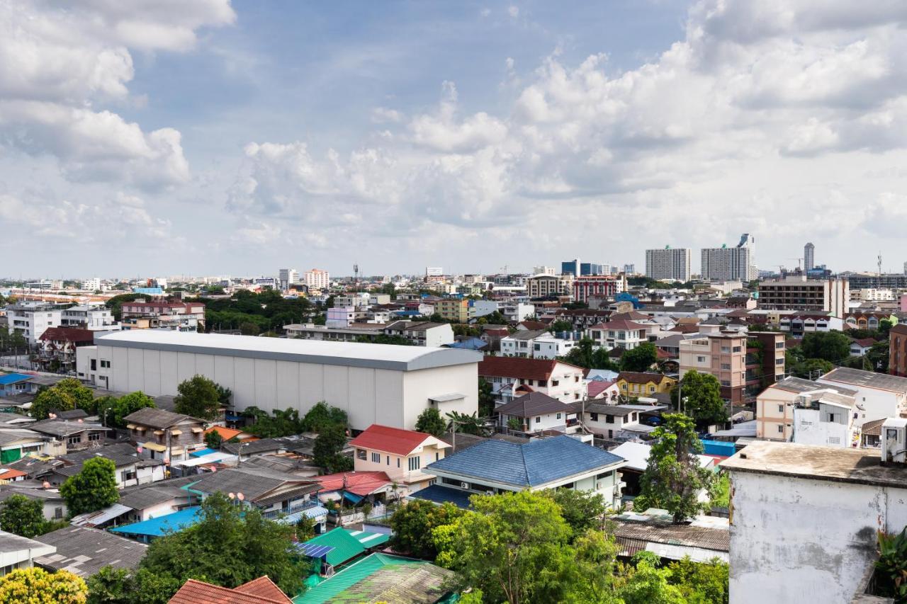 Sukhumvit 101 Hotel Bangkok Buitenkant foto